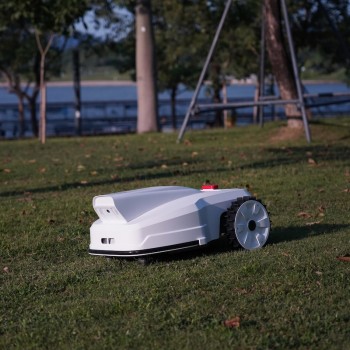 FJD robotmuruniiduk FV2000 (juhtmevaba, RTK)